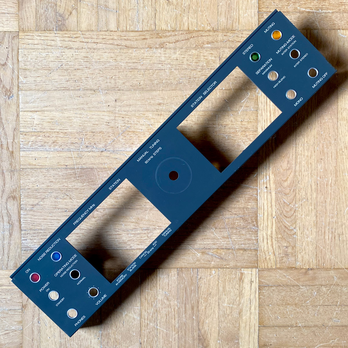 Revox • Tuner B760 • Face avant • Front cover • Studer/Revox 1.166.450.00 • Spare part