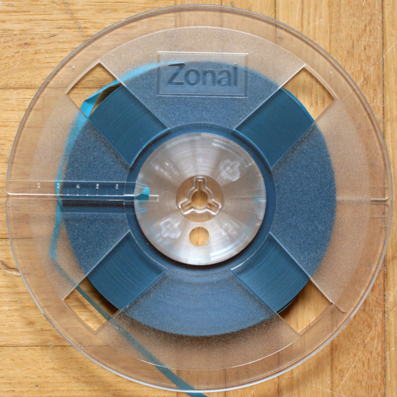 AgfaGevaert • Bande magnétique avec boîtier • •