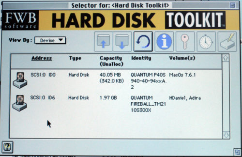 Quantum ProDrive • Apple Macintosh • Disque dur • Hard drive • 940-40-9402 • 3.5” • 40 Mo • SCSI • 3550 r.p.m.