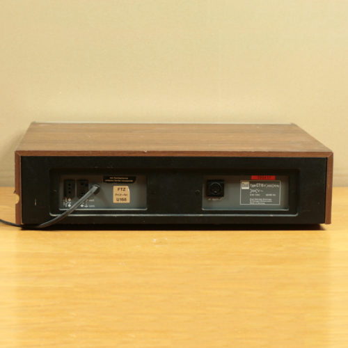 Dual • CT-19 • Tuner Stereo FM/MW/LW/SW • 1975 -1976 • Occasion • Non révisé