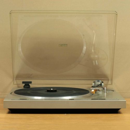 Pioneer • PL-400 • Platine disque vinyle à entrainement direct avec cellule PC-150 • Direct drive vinyl turntable with PC-150 cartridge