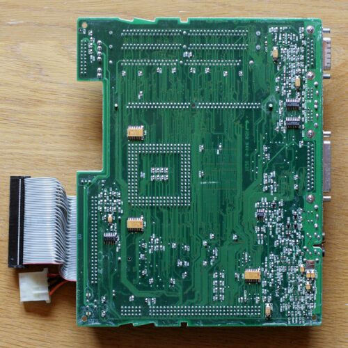 Apple Macintosh • LC 475 • Carte mère • Motherboard • 820-0364-A • Motorola 68LC040 • 25 MHz