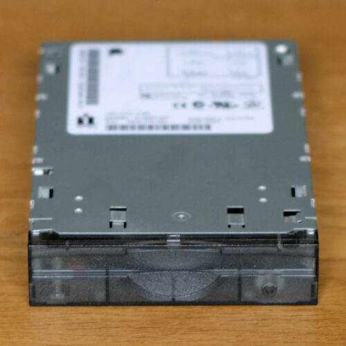 Apple • Iomega • Zip 100 • Lecteur Zip interne avec trappe • Internal Zip drive with door • IDE/ATAPI • 2005