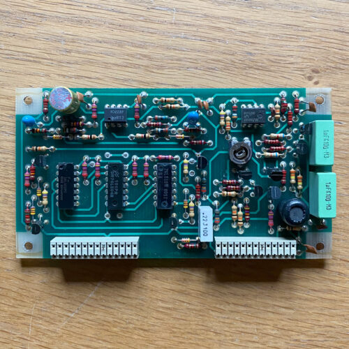 Revox • Tuner B760 • Logic Board • Studer/Revox 1.166.180-11 • Circuit imprimé • Printed circuit board • Spare part