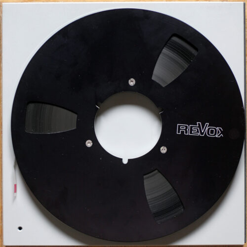 Revox • Bande magnétique avec bobine métallique alu • Sound recording tape with alu metal reel • Tonband mit Alu-Metallspule • Ø 26.5 cm • NAB • Occasion • Used (Copie)