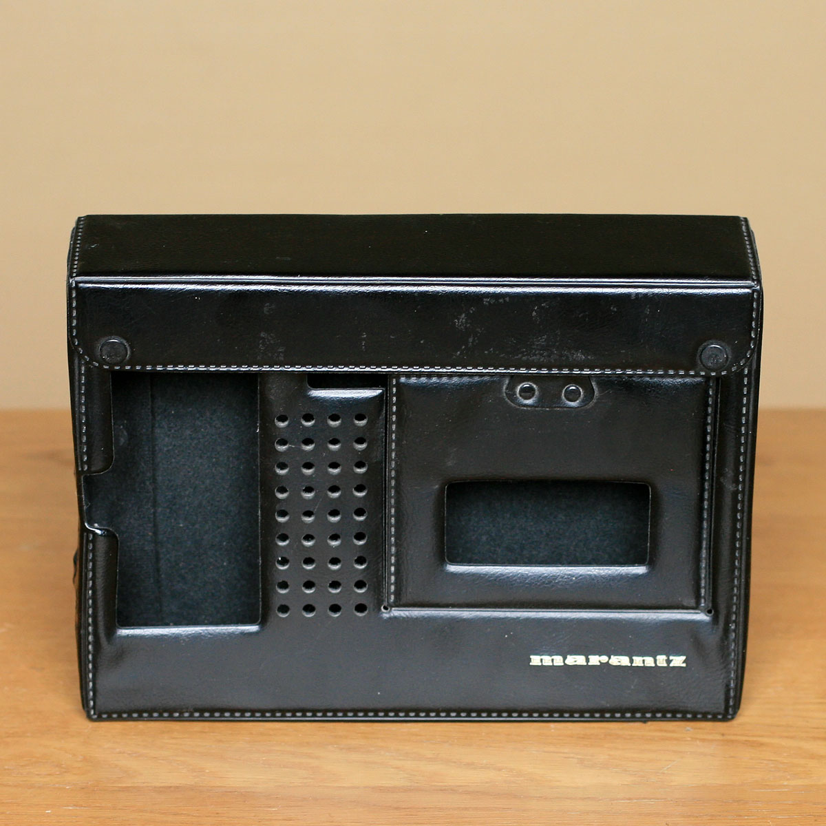 Marantz • Housse de transport pour magnétophone à cassettes Marantz CP-430 • Carrying bag for Marantz CP-430 cassette recorder