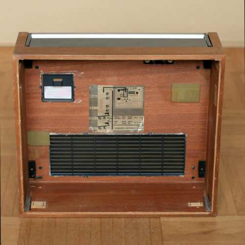 Revox A77 • Magnétophone à bande • Reel to reel tape player • Coffret en bois (noyer) • Walnut cabinet • Revox 1.077.800 • Spare part
