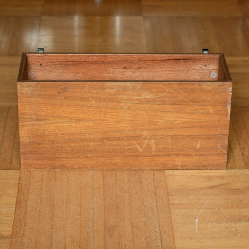 Revox • Tuner A76 • Coffret en bois (noyer) • Walnut case (cabinet) • Holzgehäuse (Nussbaum) • Spare part