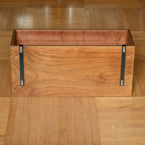 Revox • Tuner A76 • Coffret en bois (noyer) • Walnut case (cabinet) • Holzgehäuse (Nussbaum) • Spare part