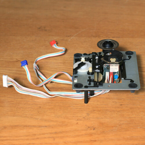 Sony • Bloc optique laser KSS-150A + mécanisme • Optical pick-up laser KSS-150A + mechanism • Sony 8-848-062-11 + X-4917-505-1 • Spare parts