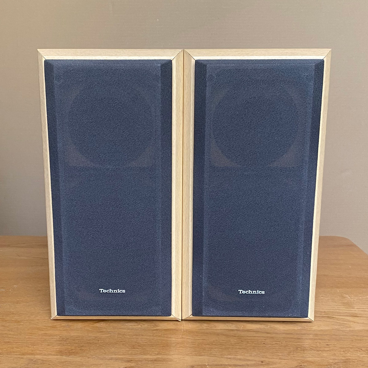 Technics • SB-HD310 • Enceintes à deux voies pour amplificateur SE-HD310 • Two ways sytem loudspeakers for amplifier SE-HD310