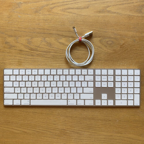 Apple Macintosh • Clavier sans fil • Wireless keyboard • Magic Keyboard • A1843 • 2017 • QWERTY • Bluetooth • UK